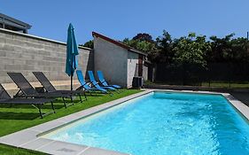 Maison 6 Personnes, Piscine Privee, Jardin