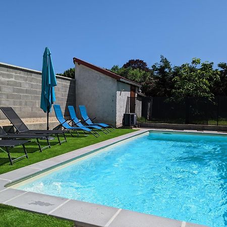 Maison 6 Personnes, Piscine Privee, Jardin Moulins  Extérieur photo